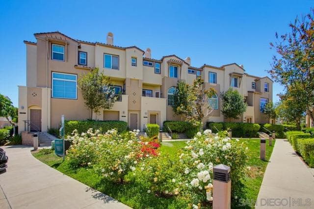 550 Almond Rd, San Marcos, Active - Home for Sale