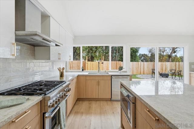 15229 Andorra Way, San Diego, Active - Home for Sale