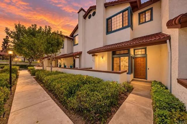 3514 Mission Mesa Way, San Diego, Active - Home for Sale
