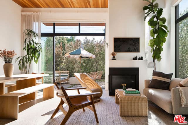 1329 California Ave, Santa Monica, Active - Home for Sale