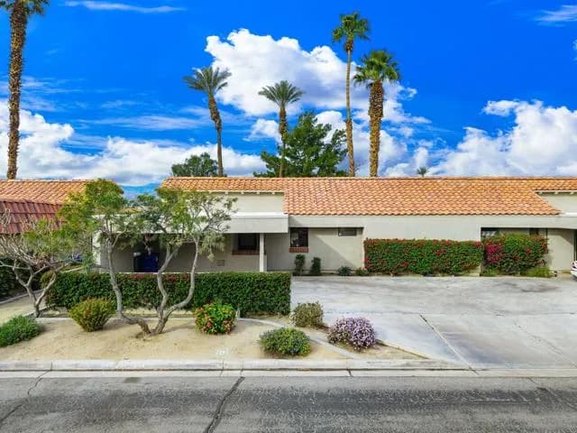40523 Preston Trail, Palm Desert, Active - Home for Sale