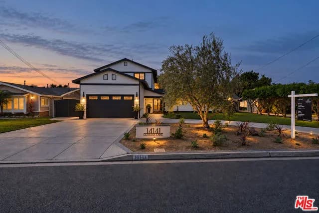 14141 Clarissa Ln, Santa Ana, Active - Home for Sale