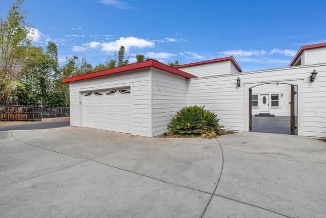 441 Rancho Santa Fe Rd, Encinitas, Active - Home for Sale