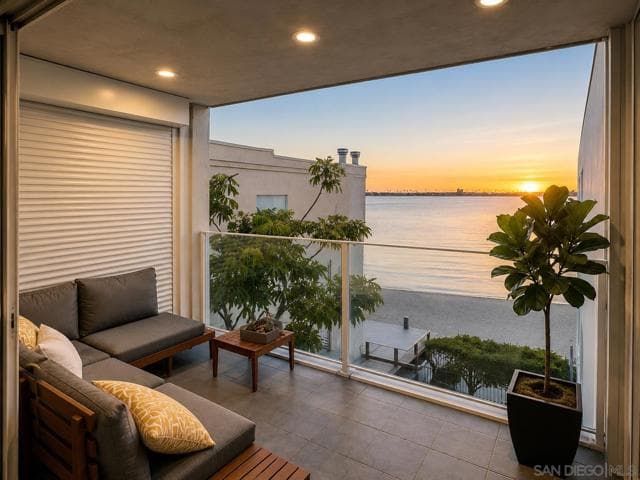 3850 Riviera Dr, San Diego, Active - Home for Sale