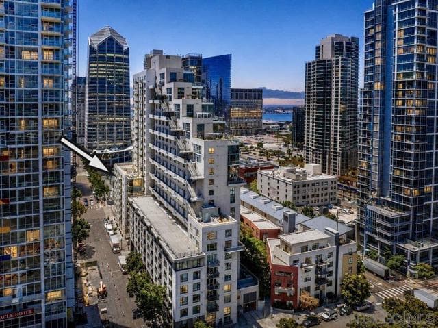 1240 India St, San Diego, Active - Home for Sale