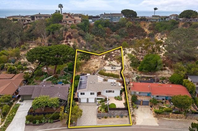 355 Glencrest, Solana Beach, Active - Home for Sale