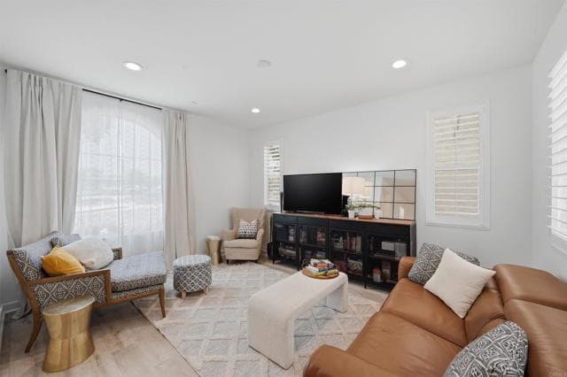 1190 Camino Prado, Chula Vista, Active - Home for Sale