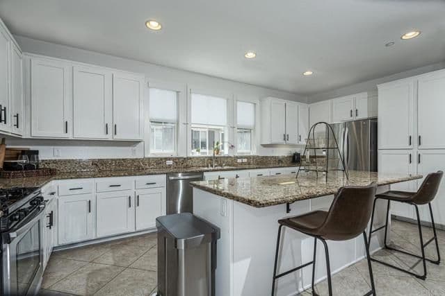 1646 Hickory Nut Place, Chula Vista, Active - Home for Sale