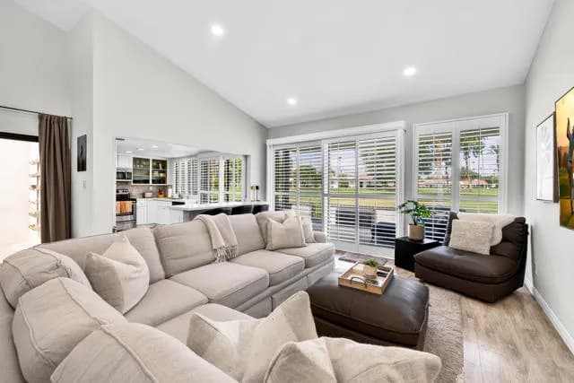 52 Avenida Las Palmas, Rancho Mirage, Active - Home for Sale