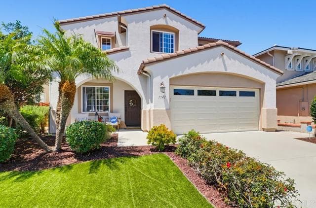 1741 Valley Bend St, Chula Vista, Active - Home for Sale