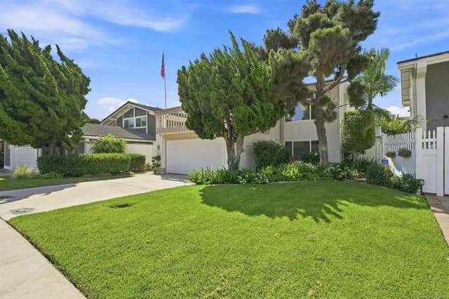 22 Catspaw Cape, Coronado, Active - Home for Sale