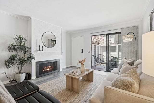 9209 Village Glen Dr, San Diego, Active - Home for Sale