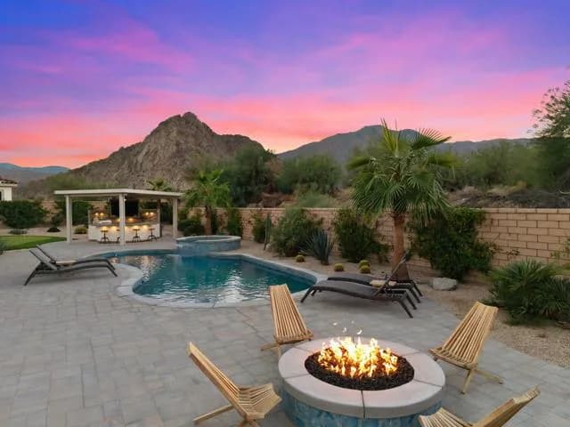 80255 Segovia View Way, La Quinta, Active - Home for Sale