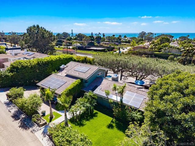 2036 Christy Ln, Del Mar, Active - Home for Sale