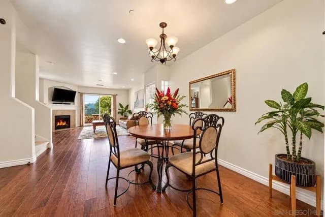4063 Lamont St, San Diego, Active - Home for Sale