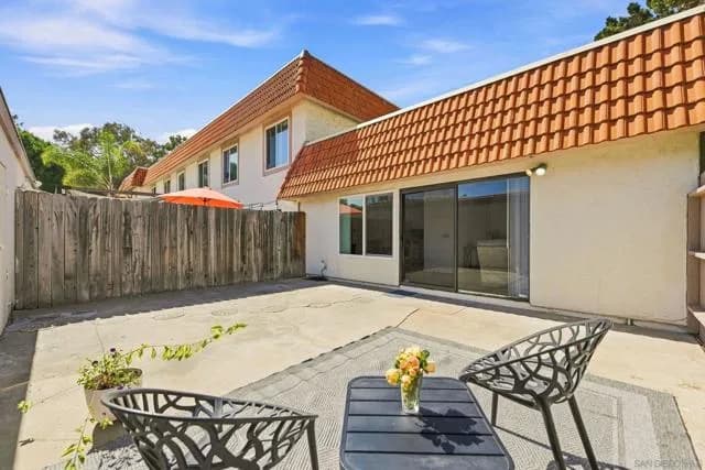 2812 Via Magia, Carlsbad, Active - Home for Sale