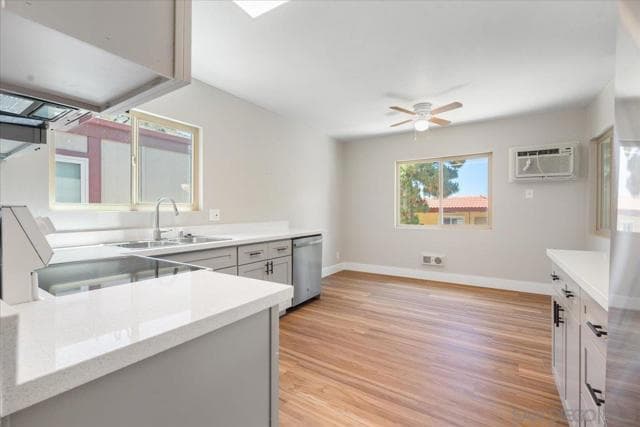 5473 Adobe Falls Rd, San Diego, Active - Home for Sale