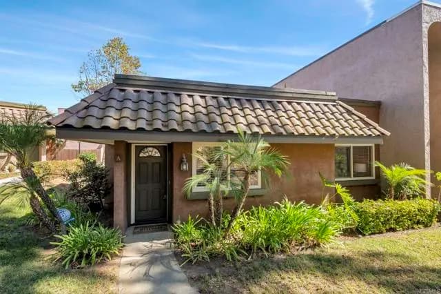 1429 N Broadway, Escondido, Active - Home for Sale