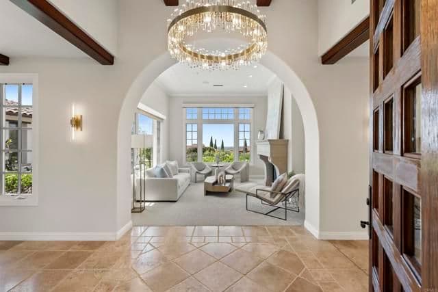 8062 Entrada De Luz E, San Diego, Active - Home for Sale