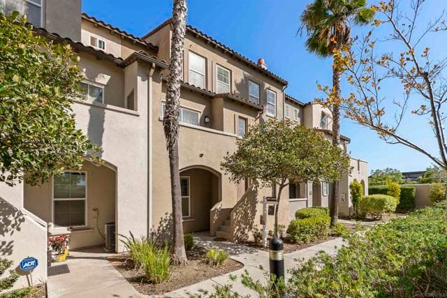 10505 Zenor Ln, San Diego, Active - Home for Sale