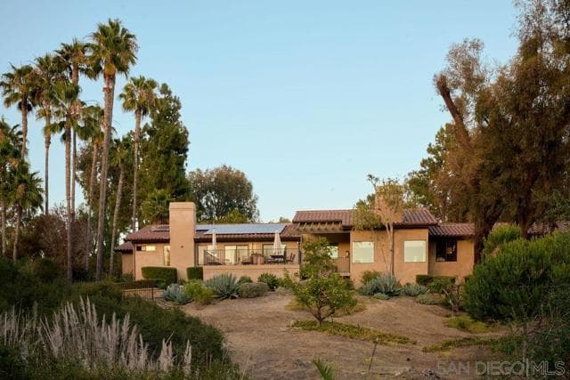 17335 Via Del Bravo, Rancho Santa Fe, Active - Home for Sale