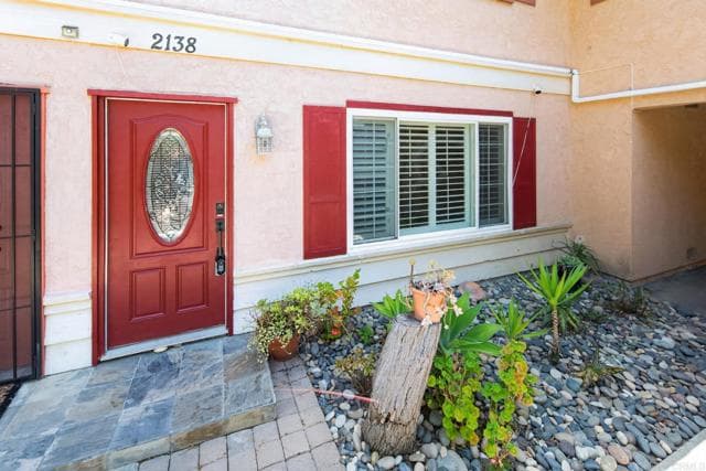 2138 Via Robles, Oceanside, Active - Home for Sale