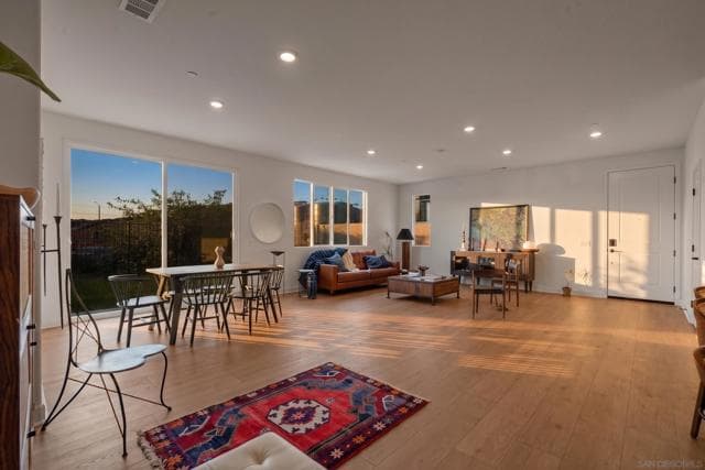 845 Hana Ave, Chula Vista, Active - Home for Sale