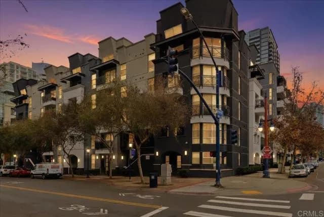 525 11th Ave, San Diego, Active - Home for Sale