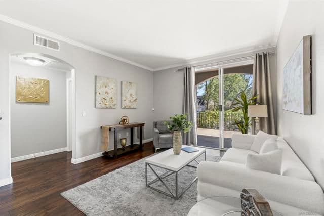 9293 Regents Rd, La Jolla, Active - Home for Sale