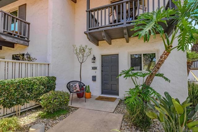 4202 Loma Riviera Ln, San Diego, Active - Home for Sale