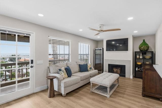 3961 Hortensia St, San Diego, Active - Home for Sale