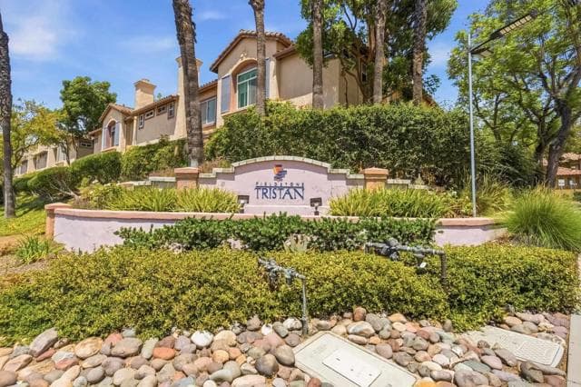 11354 Via Rancho San Diego, El Cajon, Active - Home for Sale