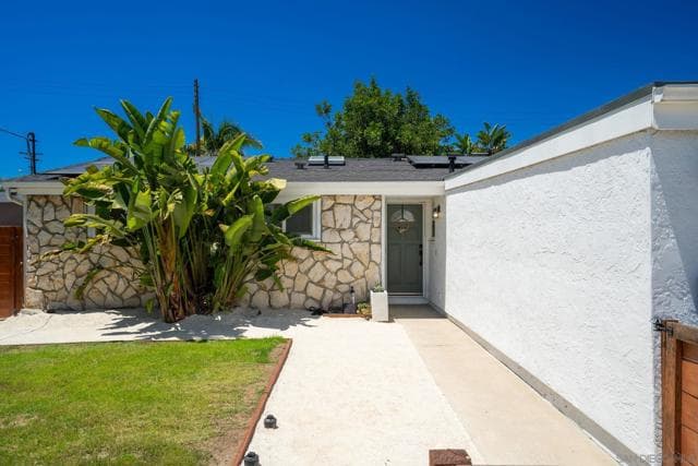 9358 Guild Ave, San Diego, Active - Home for Sale