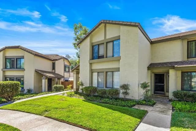 5257 Edge Park Way, San Diego, Active - Home for Sale