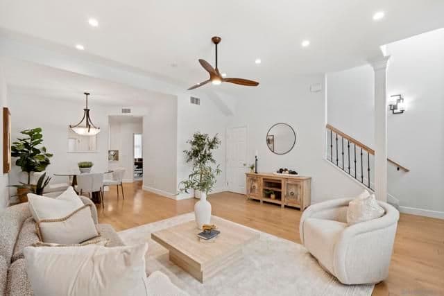 350 Nutmeg St, San Diego, Active - Home for Sale
