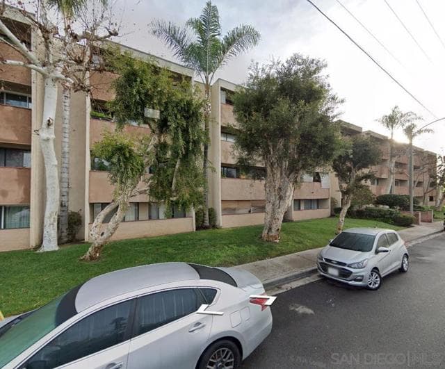 4041 Oakcrest Dr, San Diego, Active - Home for Sale