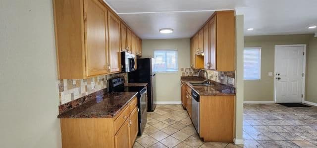 9860 Dale, Spring Valley, Active - Home for Sale