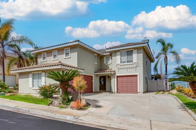 10394 Valley Waters Dr, Spring Valley, Active - Home for Sale