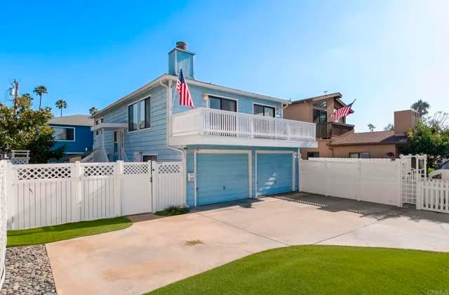 429 Nautilus St, La Jolla, Active - Home for Sale