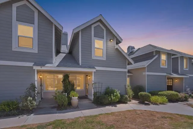 13230 Johannesberg Way, Poway, Active - Home for Sale