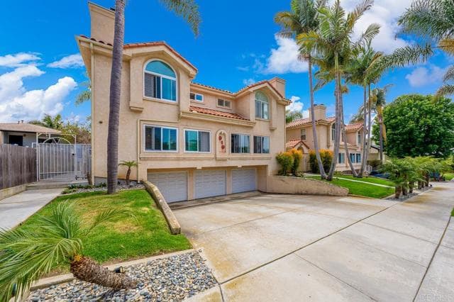 919 Agate St, San Diego, Active - Home for Sale