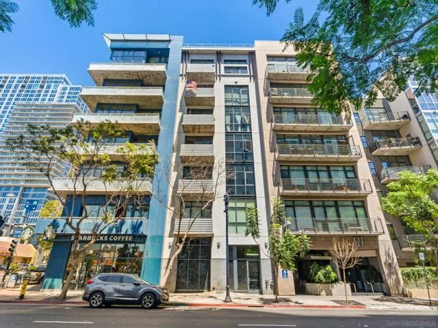527 10th Ave, San Diego, Active - Home for Sale