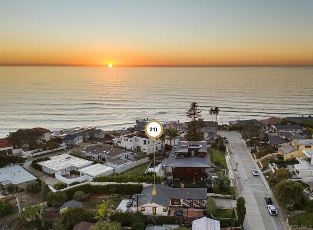 211 Ocean St, Solana Beach, Active - Home for Sale
