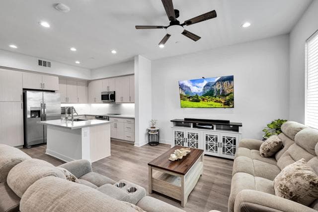1319 Yannis Court, El Cajon, Active - Home for Sale