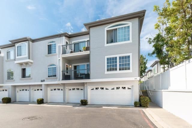 8619 Via Mallorca, La Jolla, Active - Home for Sale