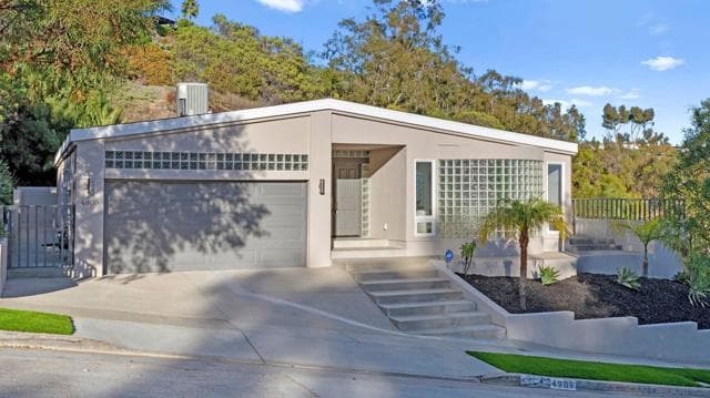 4909 Pacifica, San Diego, Active - Home for Sale