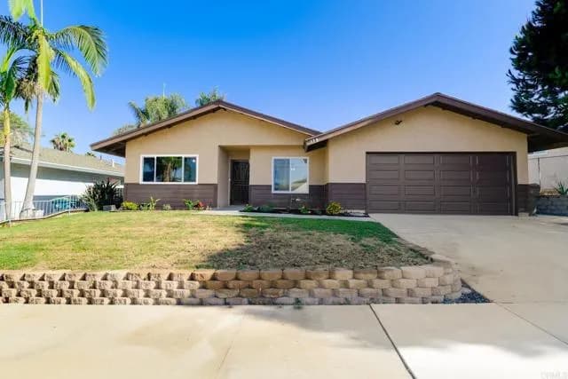 178 Harrison St, Oceanside, Active - Home for Sale