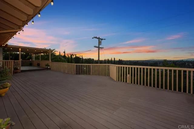 1917 Alta Vista Dr, Vista, Active - Home for Sale