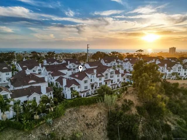 790 Harbor Cliff Way, Oceanside, Active - Home for Sale