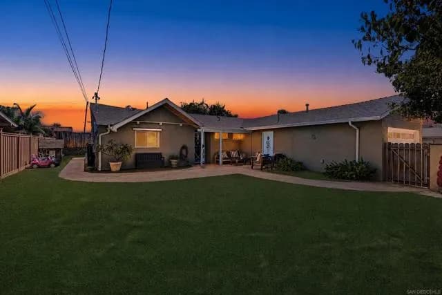 13145 Carriage Rd, Poway, Active - Home for Sale